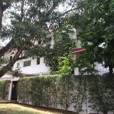 Residence Le Flamboyant Abidjan Eksteriør billede