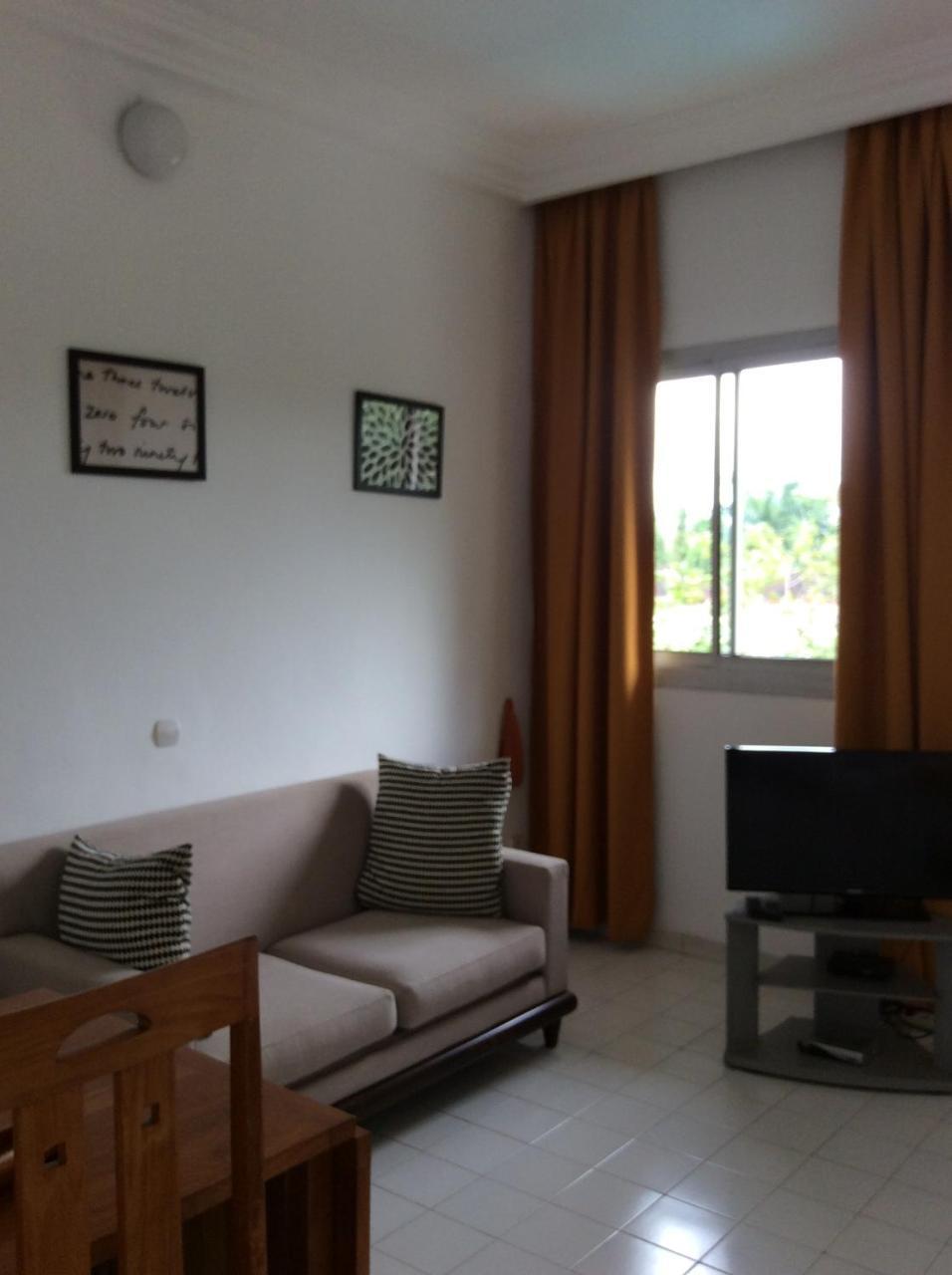 Residence Le Flamboyant Abidjan Eksteriør billede